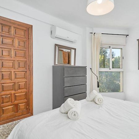 Bright And Spacious 2 Bed Apt Nerja Exterior foto
