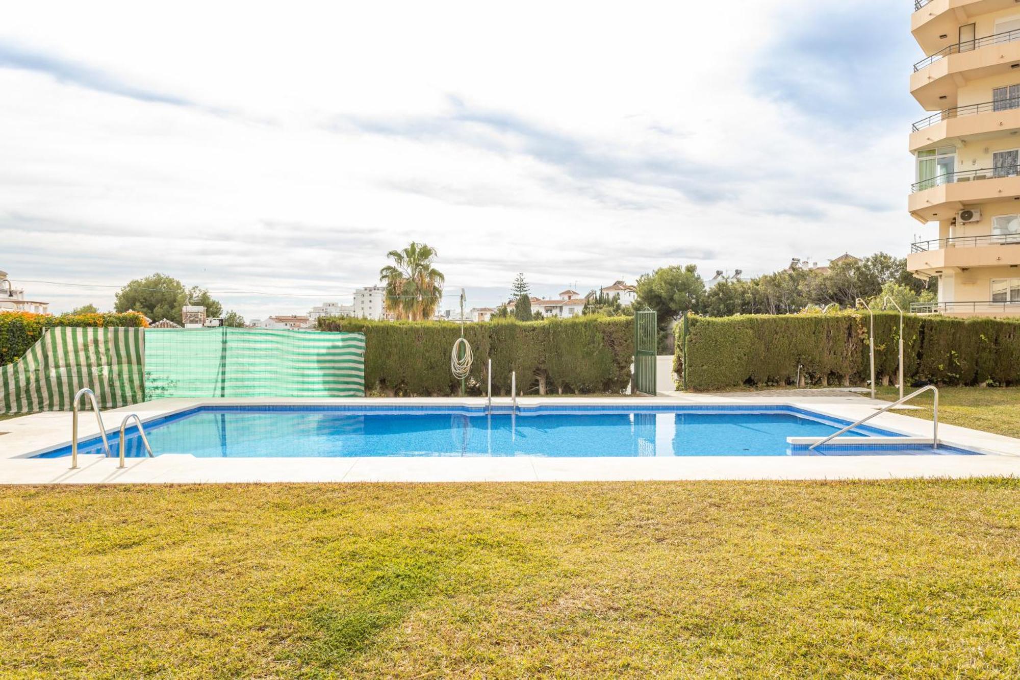 Bright And Spacious 2 Bed Apt Nerja Exterior foto